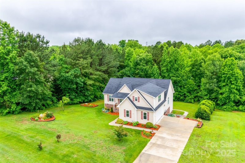 Property image 3 at 2050 Sunswept Lane, York, SC 29745