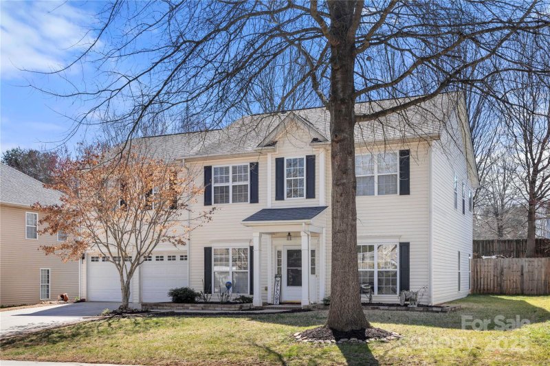 2420 Ivy Creek Ford
