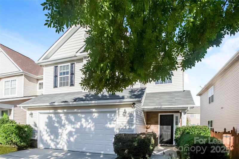 Property image 4 at 1075 Mountain Laurel Court, Matthews, NC 28104