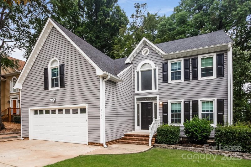 Property image 5 at 9735 Whitewood Trail, Charlotte, NC 28269