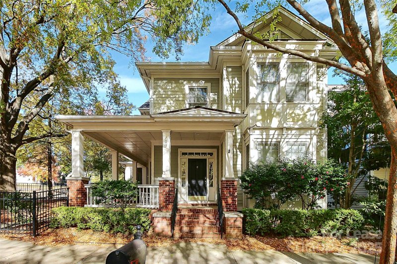 Property image 3 at 703 9th Street, Charlotte, NC 28202