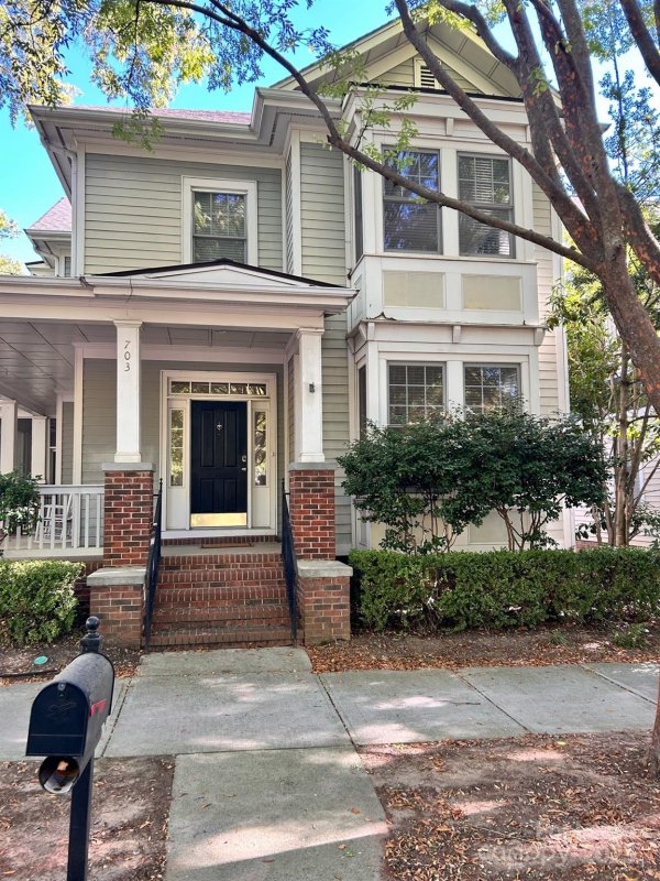 Property image 4 at 703 9th Street, Charlotte, NC 28202