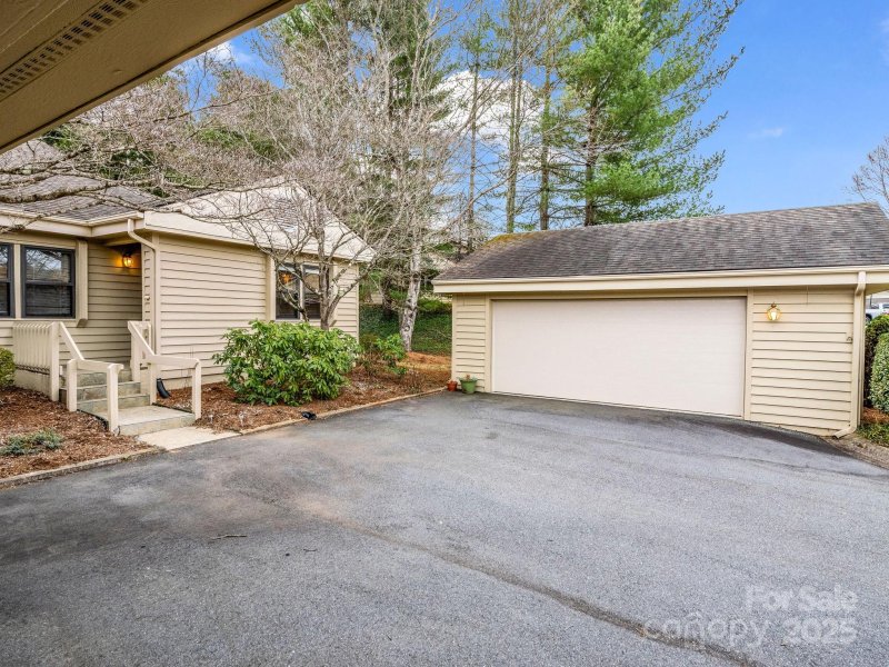 Property image 4 at 3103 Saint Augustine Place, Asheville, NC 28805