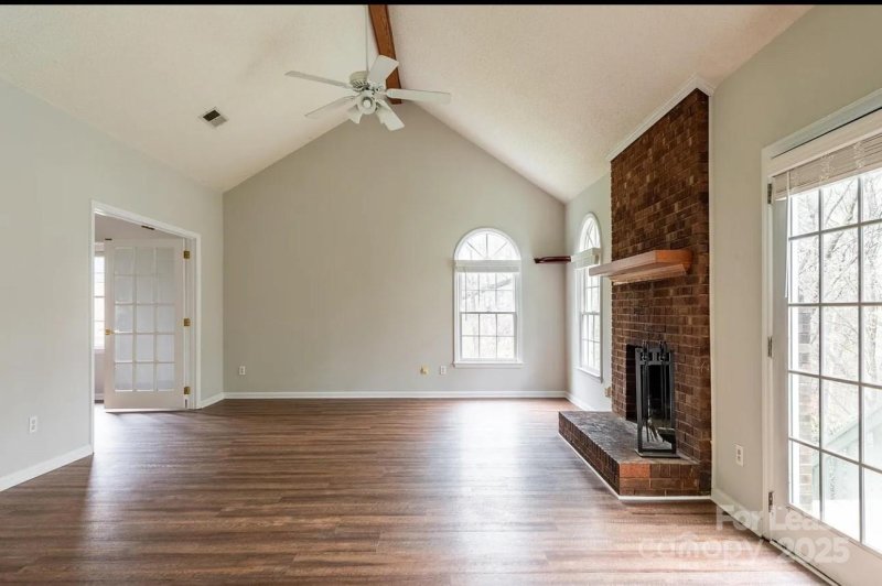 Property image 2 at 803 Brightmoor Drive, Matthews, NC 28105