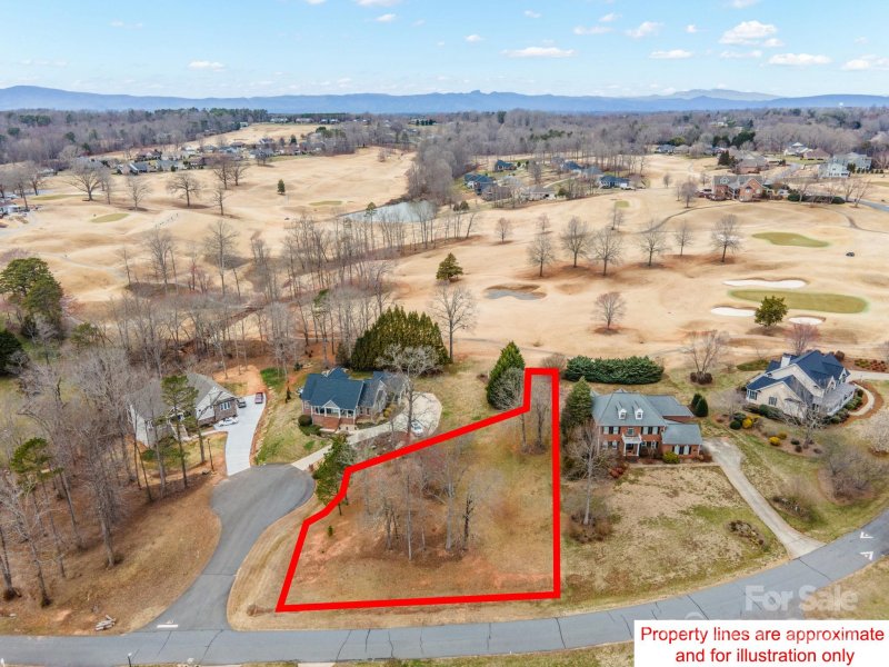 Property image 2 of 4283 5th Court in Silver Creek Plantation, Morganton, NC 28655