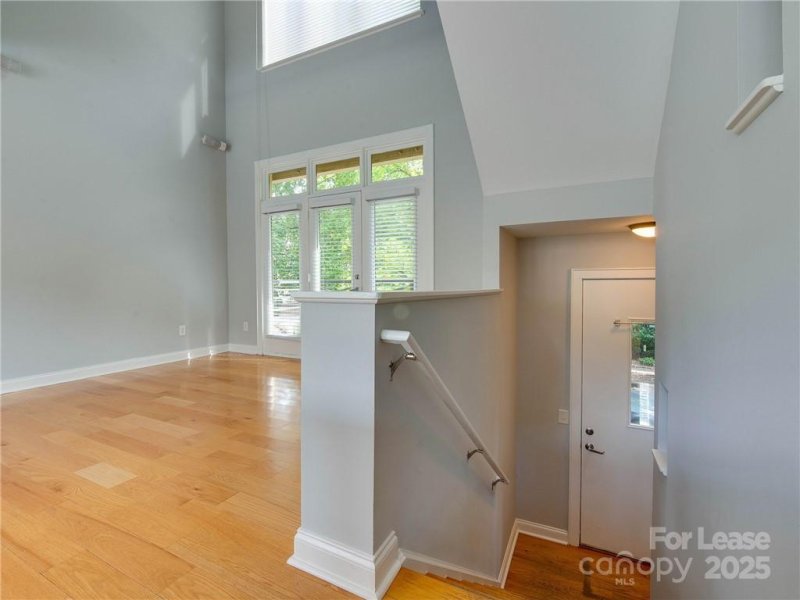 Property image 4 at 927 Garden District Drive, Charlotte, NC 28202