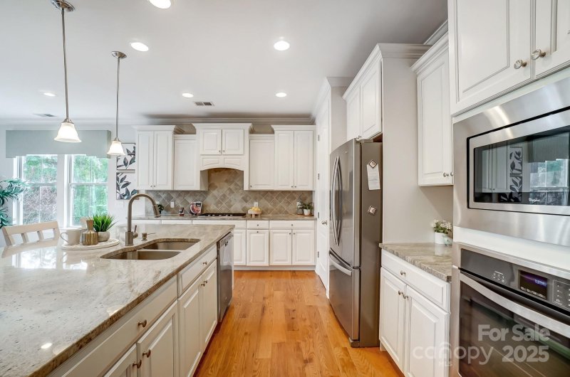 Property image 4 at 12811 Elkhorn Drive, Charlotte, NC 28278