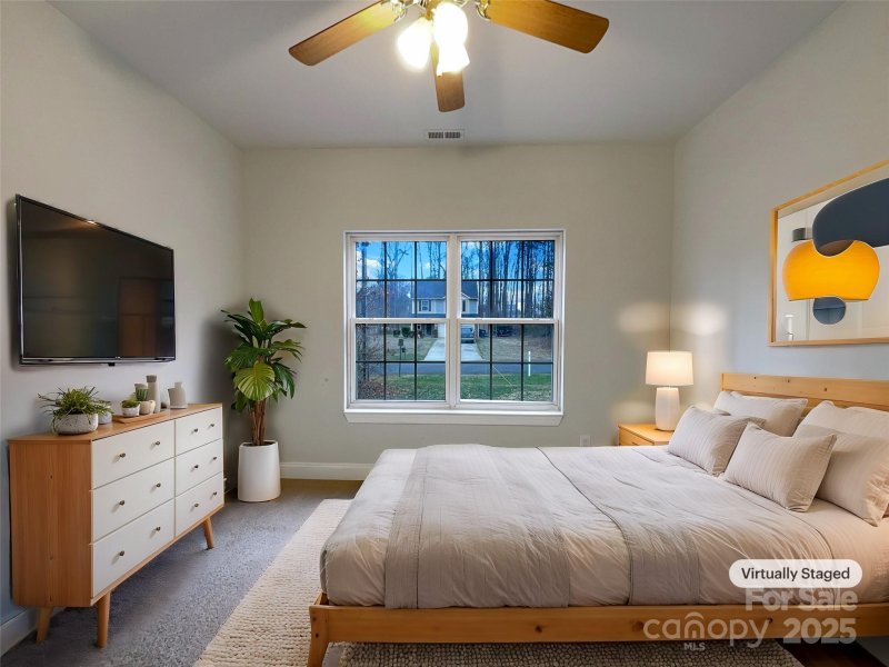 Property image 4 at 7717 Shalom Drive, Charlotte, NC 28216