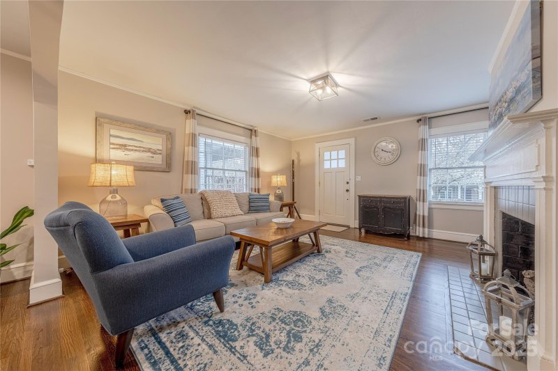 Property image 2 at 304 W Park Avenue, Charlotte, NC 28203