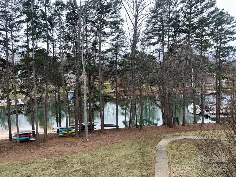 Property image 3 at 20123 Henderson Road, Cornelius, NC 28031