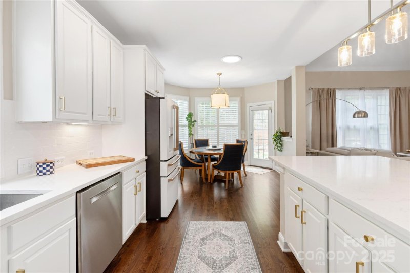 Property image 3 at 875 Stratford Run Drive, Fort Mill, SC 29708