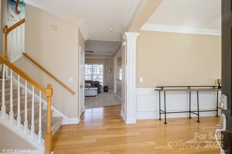 Property image 4 at 6816 Charter Hills Road, Charlotte, NC 28277