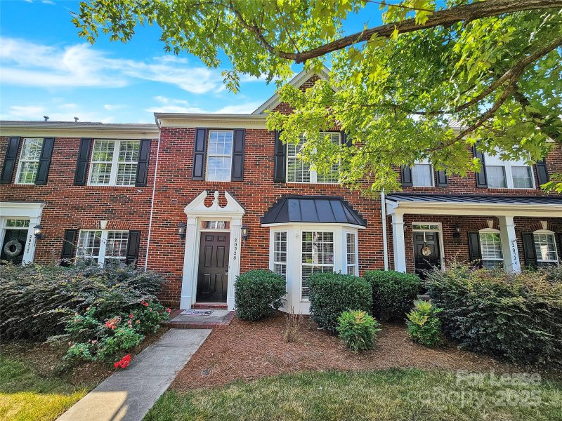 20528 Harbor View Drive