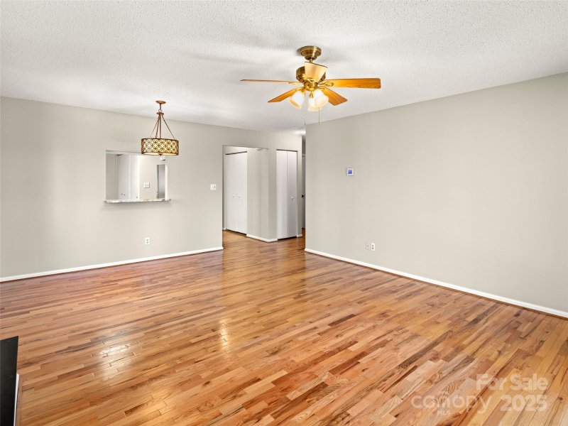 Property image 5 at 305 Piney Mountain Drive, Asheville, NC 28805