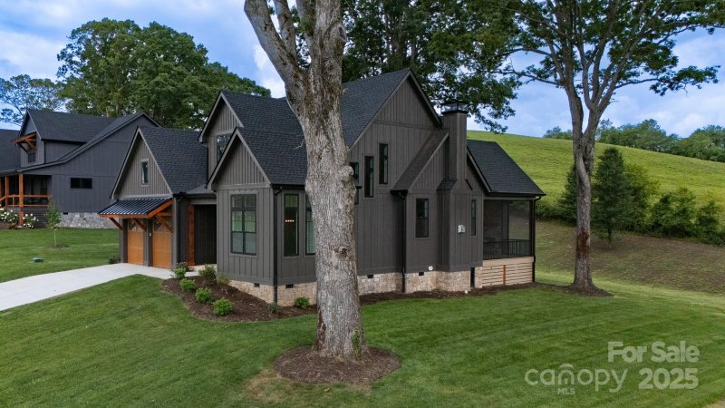 Property image 2 at 304 Mavrick Drive, Mills River, NC 28759