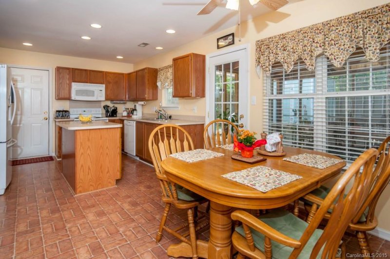 Property image 3 at 5003 Weatherly Way, Stallings, NC 28104