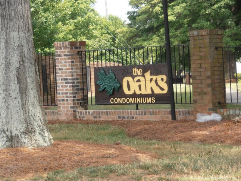 Property image 3 at 4520 Central Avenue, Charlotte, NC 28205