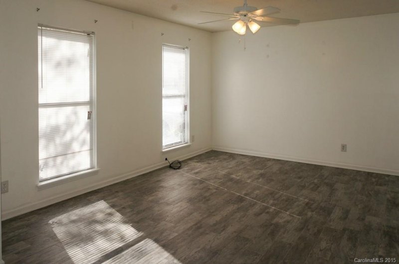 Property image 2 at 6821 Delta Lake Drive, Charlotte, NC 28215