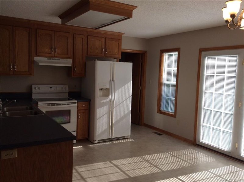 Property image 4 at 1109 Beagle Run, Salisbury, NC 28146