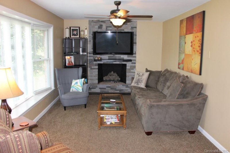 Property image 3 at 1361 36th Avenue Drive, Hickory, NC 28601