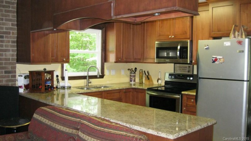 Property image 3 at 140 Alfara Lane, Troutman, NC 28166