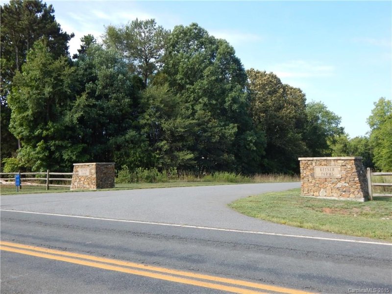 Property image 2 at 320 Barnwood Drive, Rockwell, NC 28138