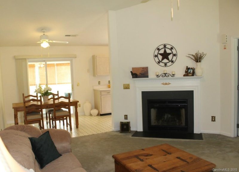 Property image 4 at 136 Creek Branch Drive, Mooresville, NC 28115