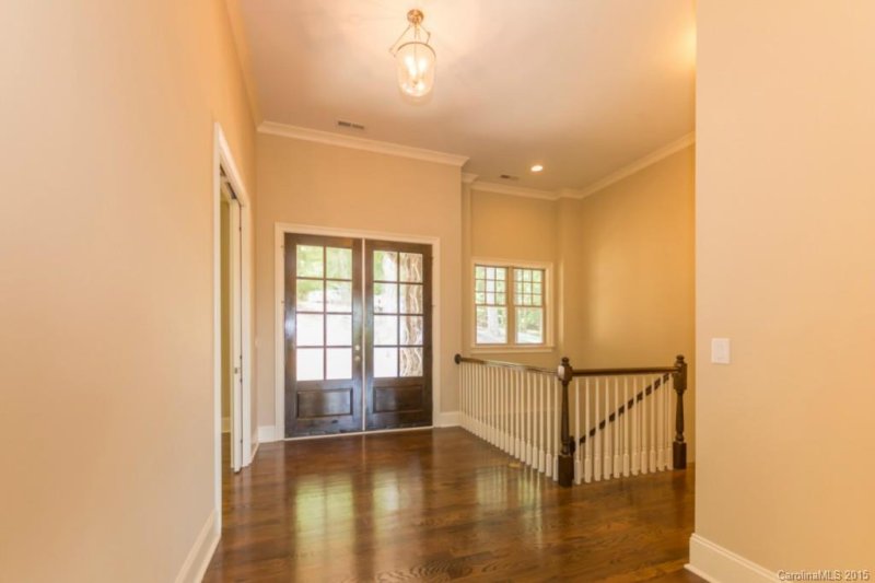 Property image 3 at 16020 Munson Hill Road, Charlotte, NC 28278