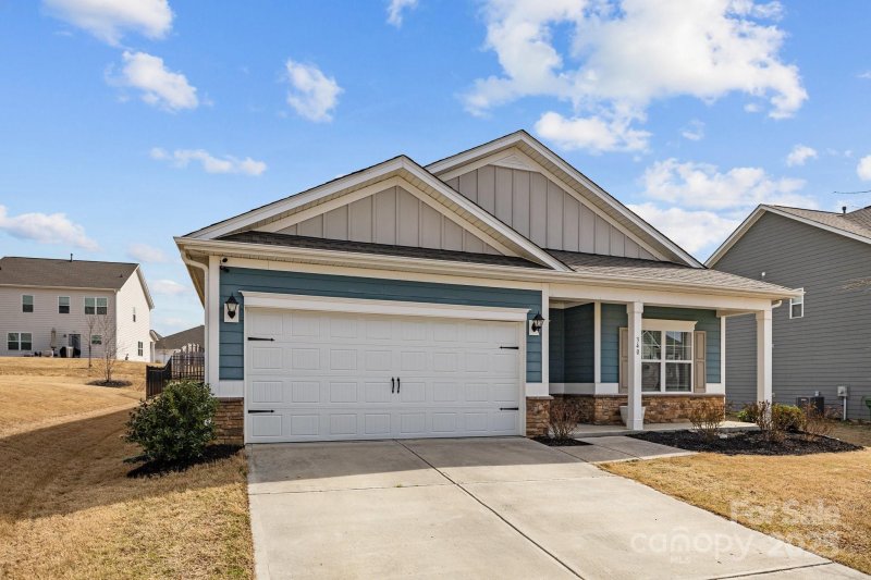 Property image 4 at 340 Crandon Road, Mount Holly, NC 28120