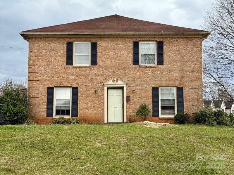 Property image 3 at 1301 Bywood Lane, Charlotte, NC 28209