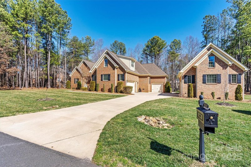 Property image 3 at 106 Wolf Hill Drive, Mooresville, NC 28117