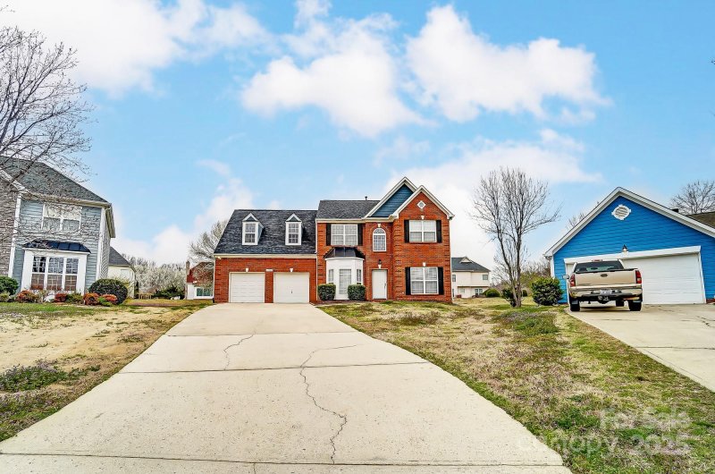 Property image 2 at 12332 Ridge Cove Circle, Charlotte, NC 28273