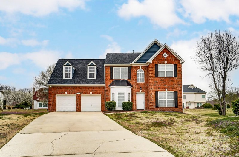 Property image 3 at 12332 Ridge Cove Circle, Charlotte, NC 28273