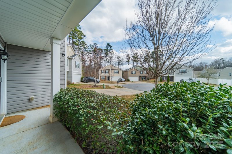 Property image 2 at 5306 Graypark Drive, Charlotte, NC 28269