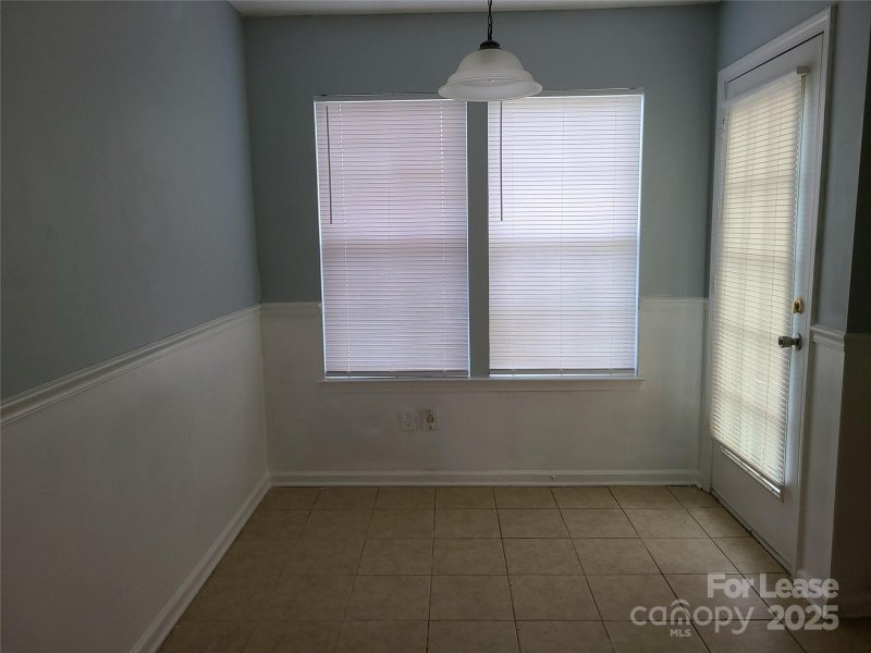 Property image 5 at 820 Yorkdale Drive, Charlotte, NC 28217