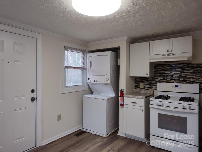 Property image 5 at 3212 Hawkins Place, Charlotte, NC 28269