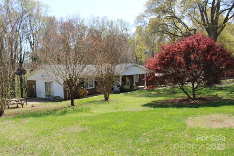 Property image 3 at 3168 Woodland Hills Drive, Clover, SC 29710