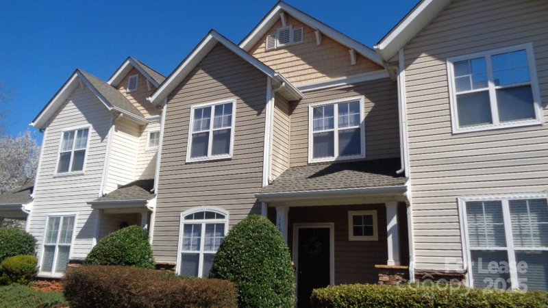 14913 Scothurst Lane