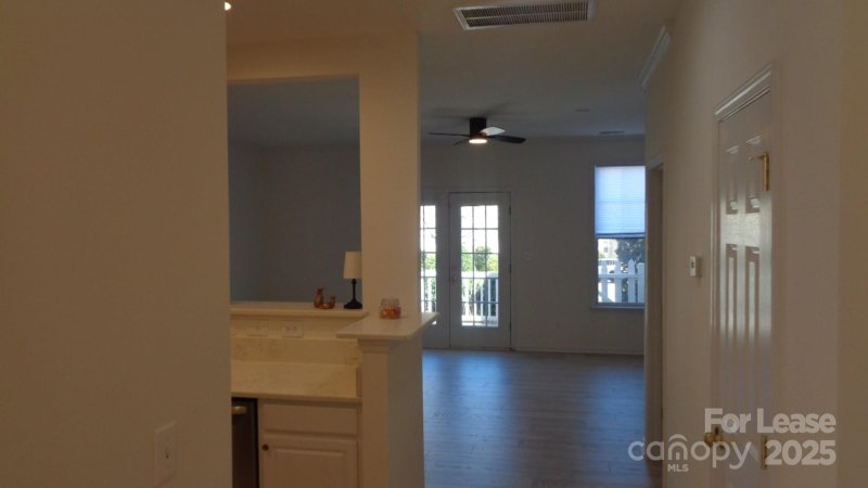 Property image 3 at 14913 Scothurst Lane, Charlotte, NC 28277