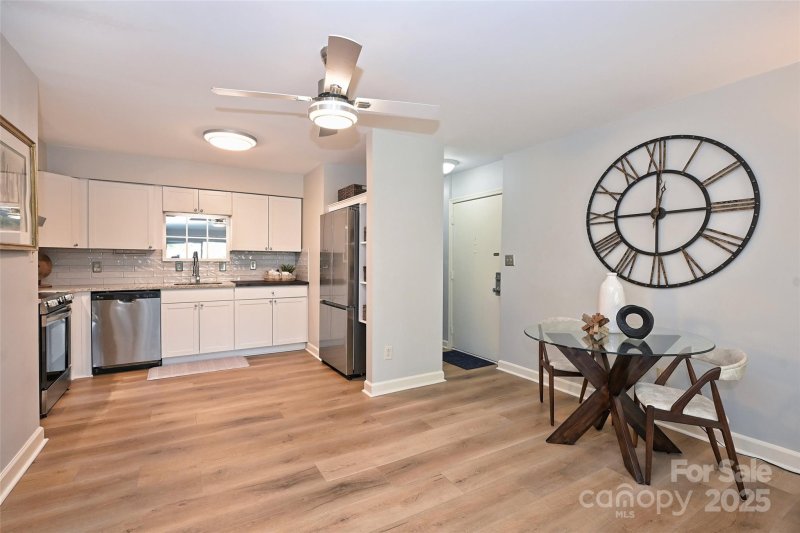 Property image 3 at 7101 Quail Meadow Lane, Charlotte, NC 28210