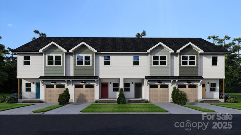 Property image 3 of 11 Bolton Street in Westview Village, Asheville, NC 28806