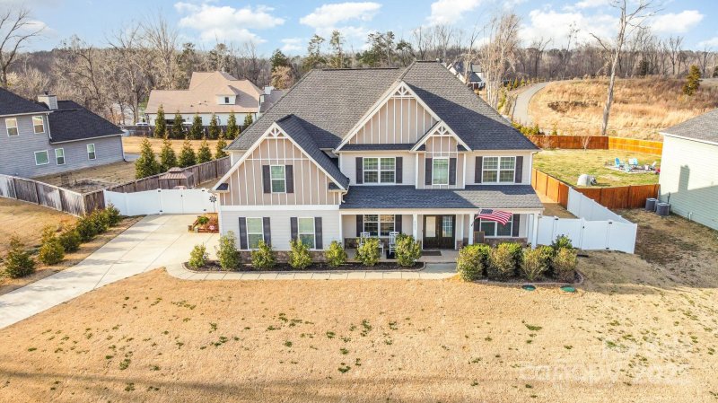 Property image 3 at 2605 Lakefront Drive, Belmont, NC 28012