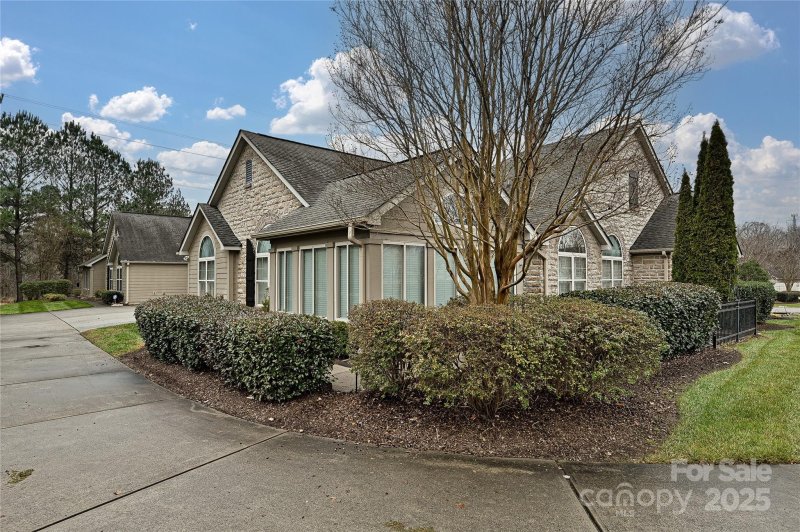 Property image 2 at 4709 Polo Gate Boulevard, Charlotte, NC 28216