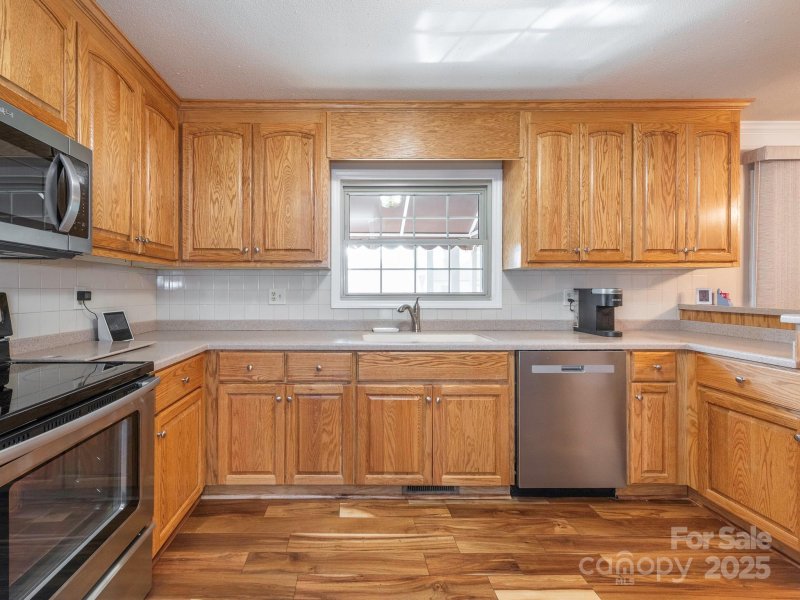 Property image 2 at 5789 Gettysburg Drive, Concord, NC 28027