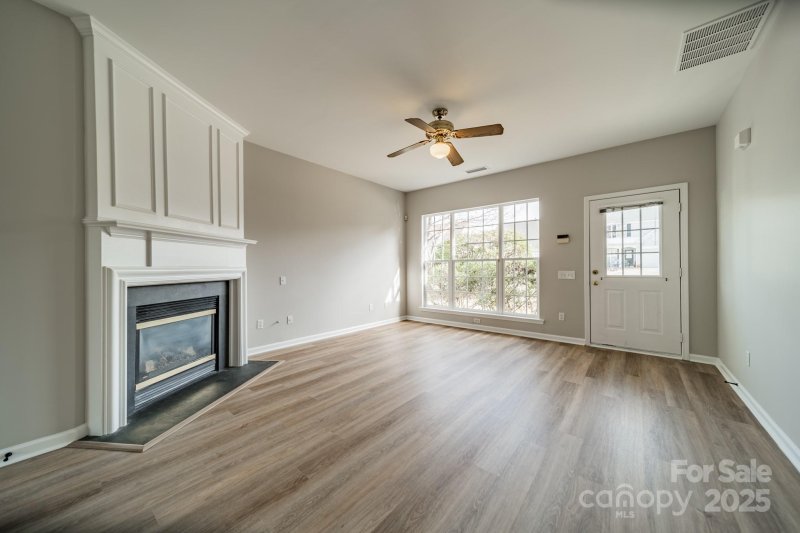 Property image 5 at 3554 Laurenhurst Lane, Charlotte, NC 28270