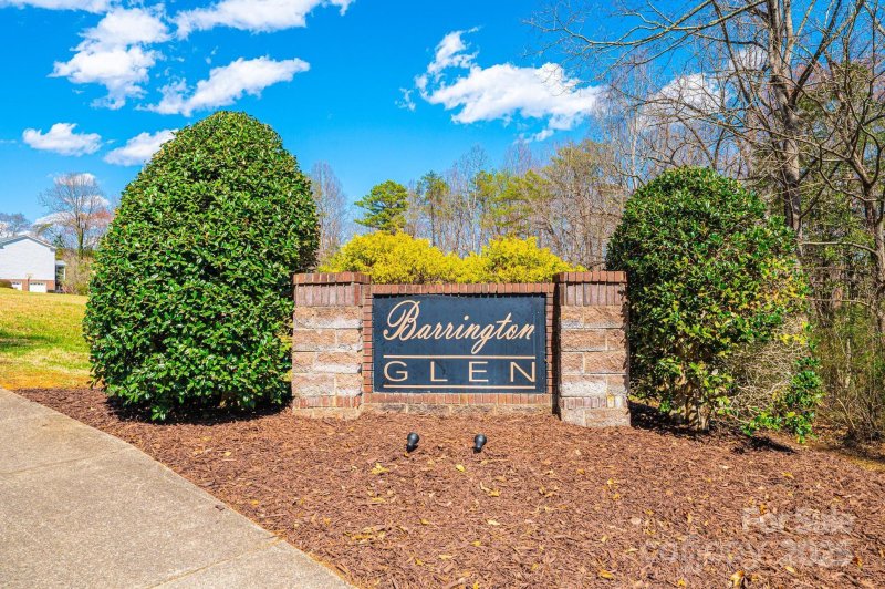 Property image 4 at 1001 Barrington Drive, Lenoir, NC 28645