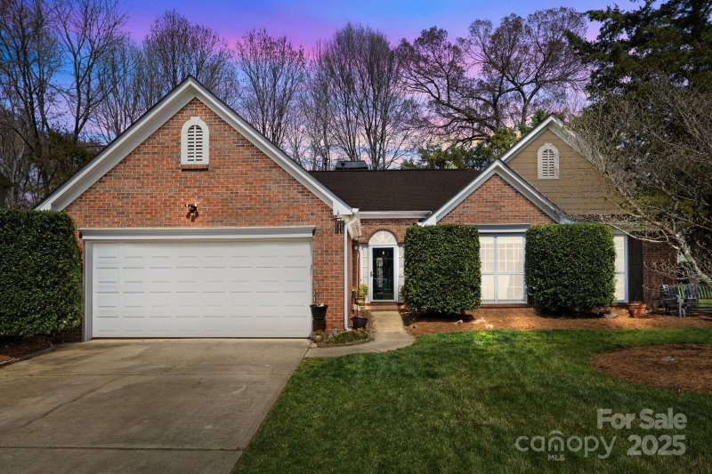 11542 Laurel View Drive
