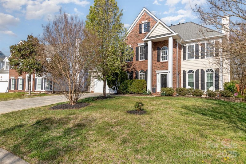 Property image 3 at 8432 Newton Lane, Charlotte, NC 28277