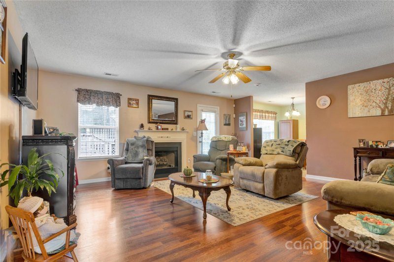 Property image 4 at 8808 Shady Pine Court, Charlotte, NC 28214