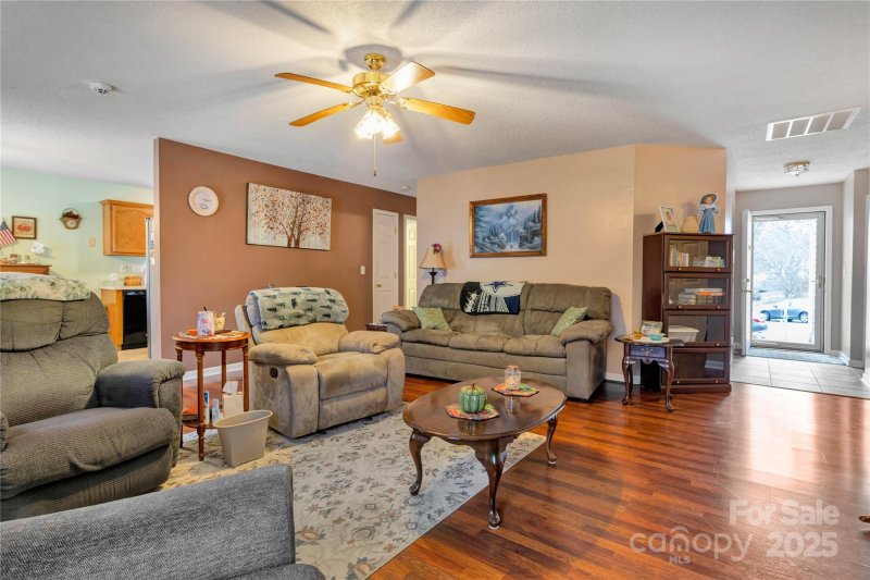 Property image 5 at 8808 Shady Pine Court, Charlotte, NC 28214